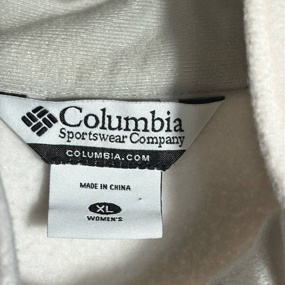 Columbia Vest women’s Columbia Sportswear Co vest cream color‎ xl - Picture 2 of 7